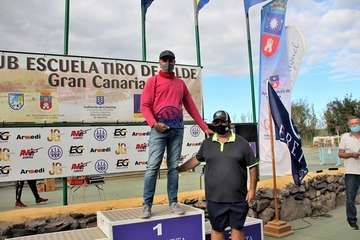  José Manuel Andújar, brillante ganador del IX Día del Tirador Beretta en Telde/TA.